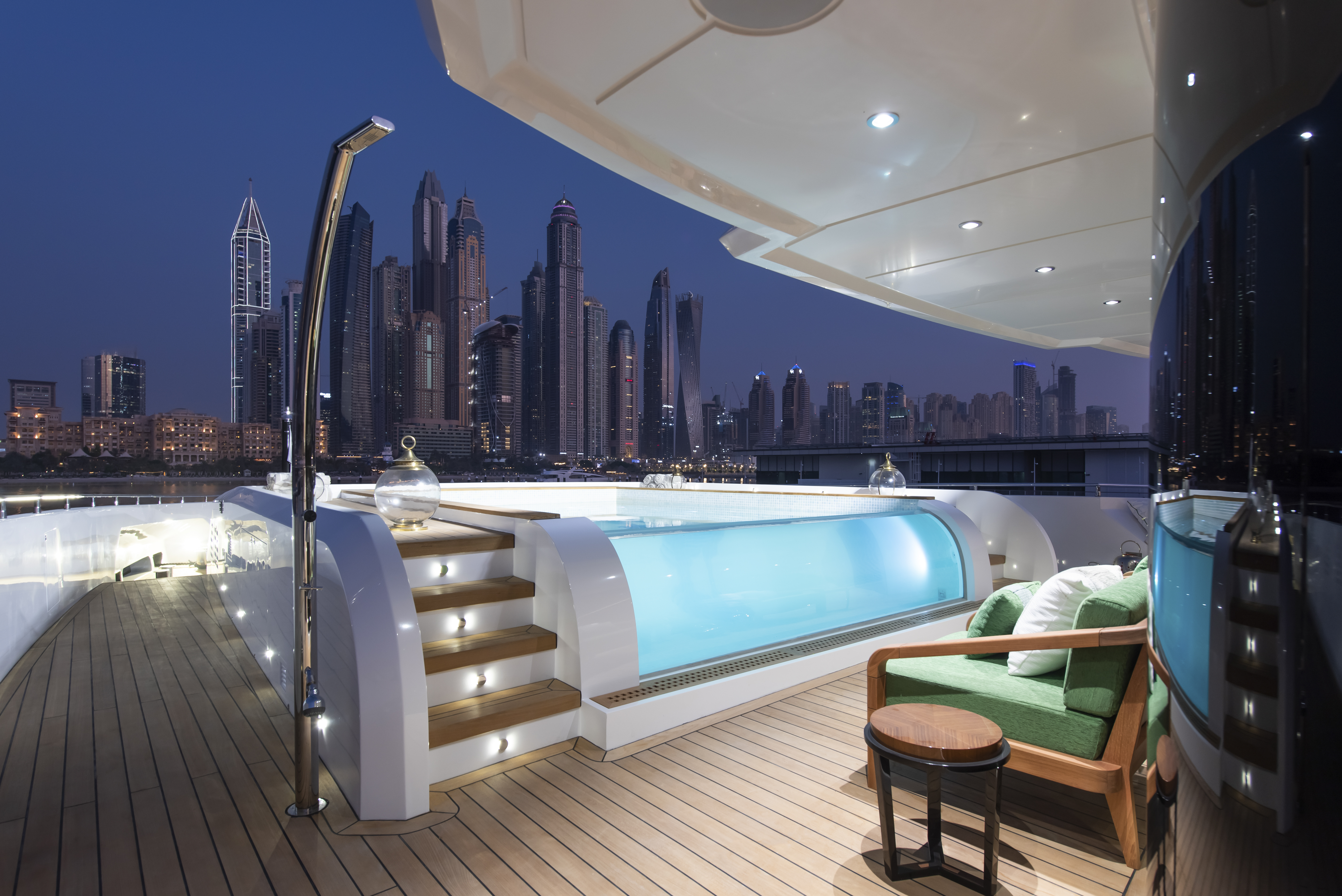 Owners Deck_Infinity Pool(2)