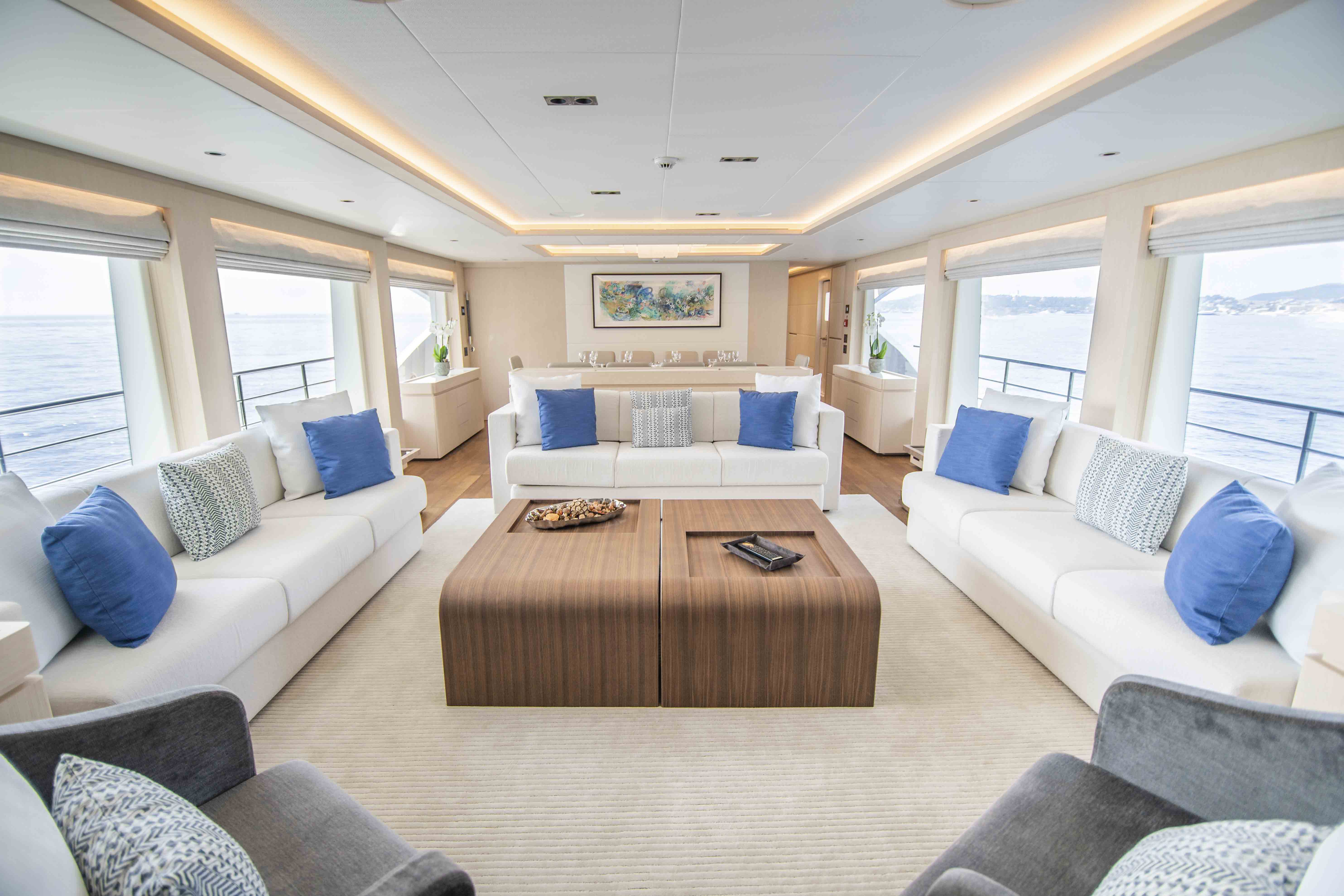 Saloon (2)