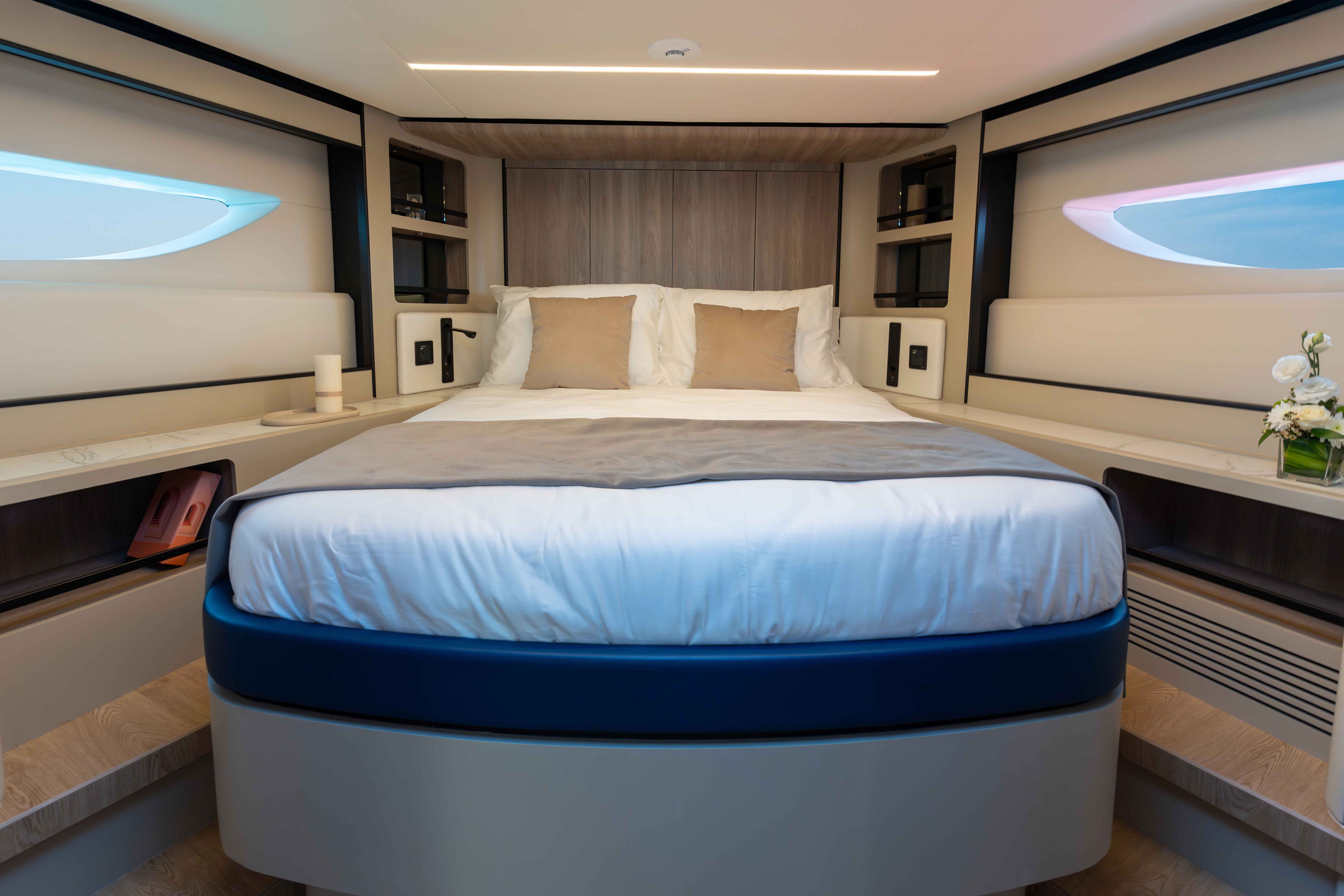 VIP Guest Cabin (1)